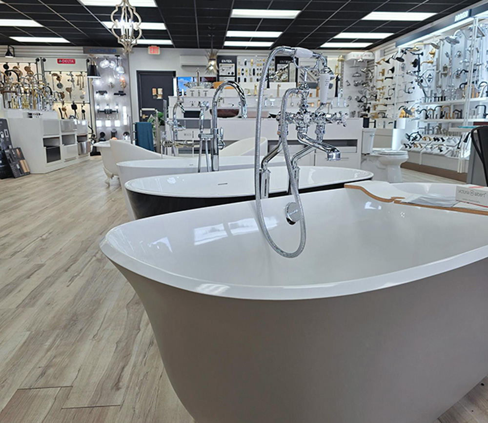 showroom bathtubs